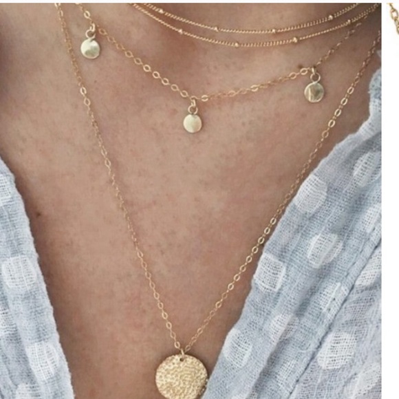 Urban Outfitters Jewelry - Layered disc chain necklace